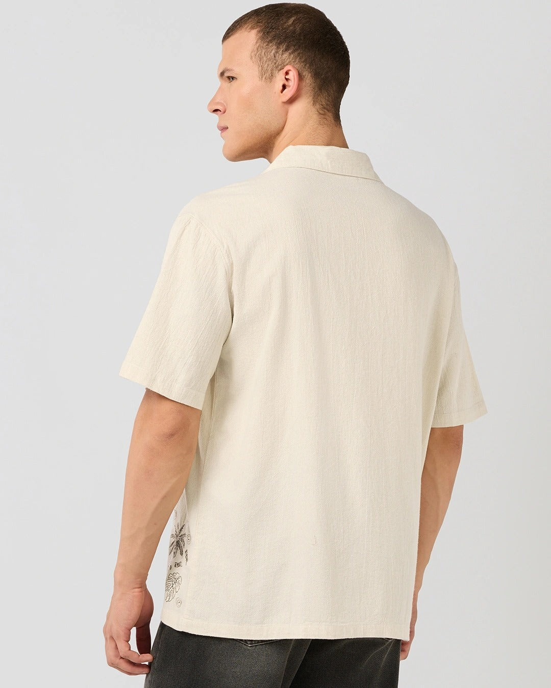 Zaqual Men's Off White Embroidered Casual Cotton Blend Half Sleeve Regular Fit Shirt